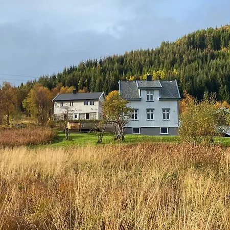 Wilderness House * Urda