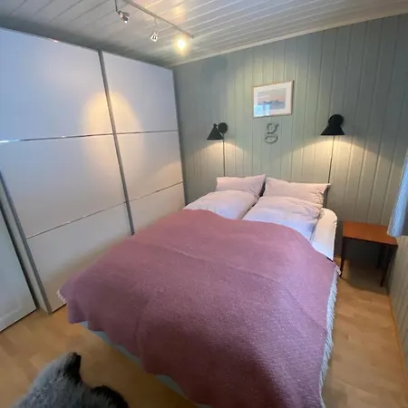 Semesterbostad Wilderness House Urda