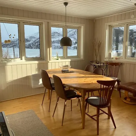 Wilderness House Holiday home *