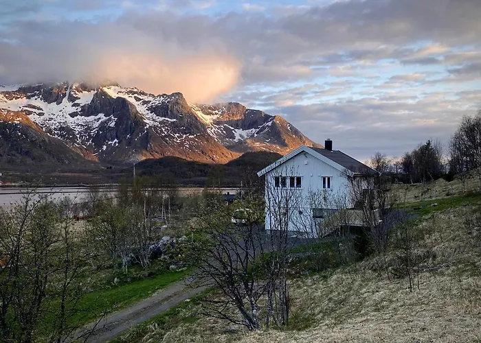 Wilderness House Urda