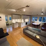 Wilderness House Urda