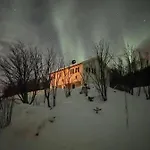Wilderness House *